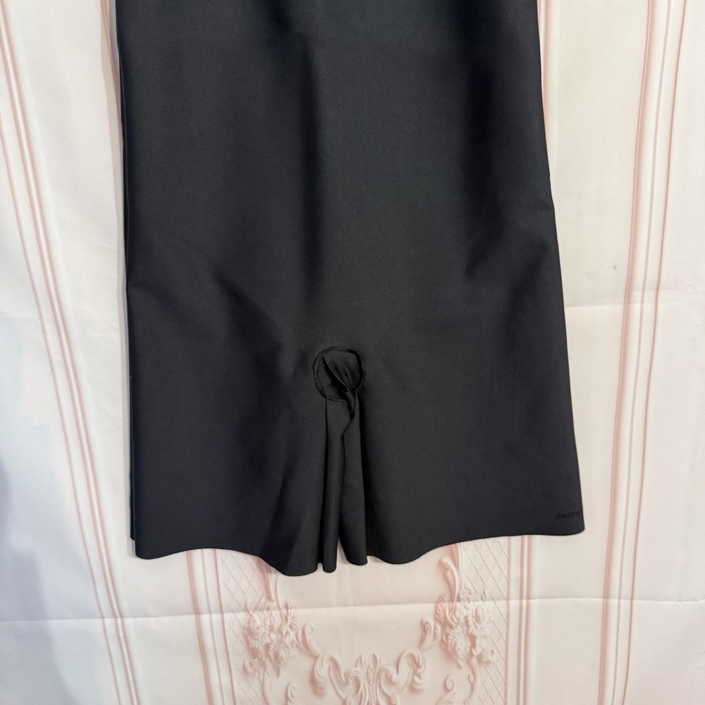 NWT SKIMS BODY ZONED OPEN BUST Mid Thigh BODYSUIT Onyx Black Size Large $88 - Picture 7 of 11